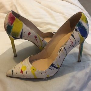 Size 37 Manolo Blahnik “Paint Multi Linen” heels
